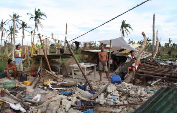 Il tifone Hayan ha colpito le Filippine nel novembre 2013 provocando 6.245 morti accertati.
