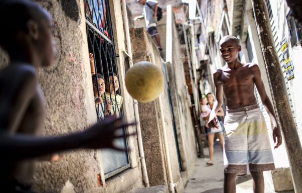 Manguinhos, Rio de Janeiro - Foto di Roger Lo Guarro