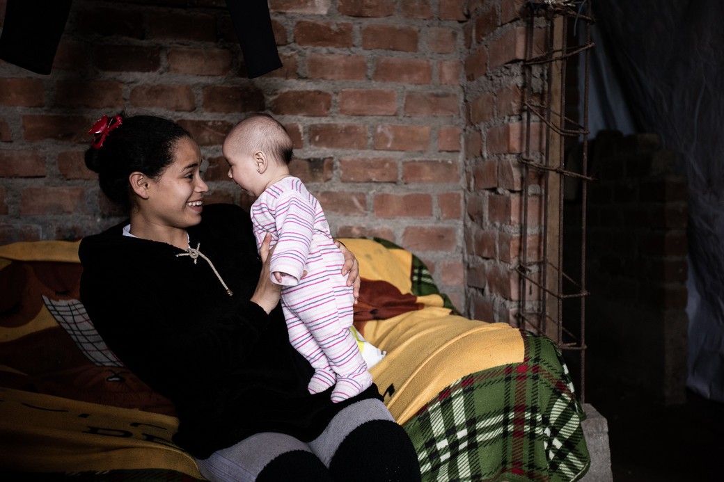 In Perù l'abuso sessuale colpisce soprattutto ragazze minorenni. La Casa del Sorriso di Cesvi a Lima accompagna le giovani vittime in un percorso per superare il trauma e riprendere a vivere dopo la violenza. Foto di Valentina Prati.